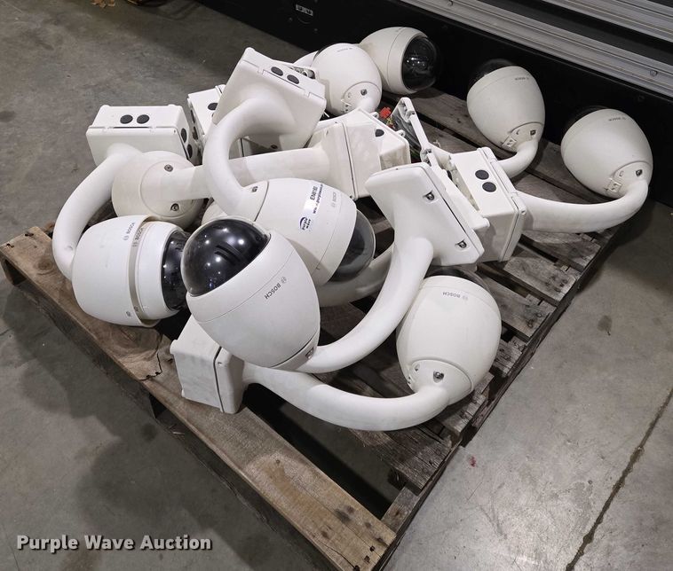 image for item EN8180 (17) Bosch security cameras