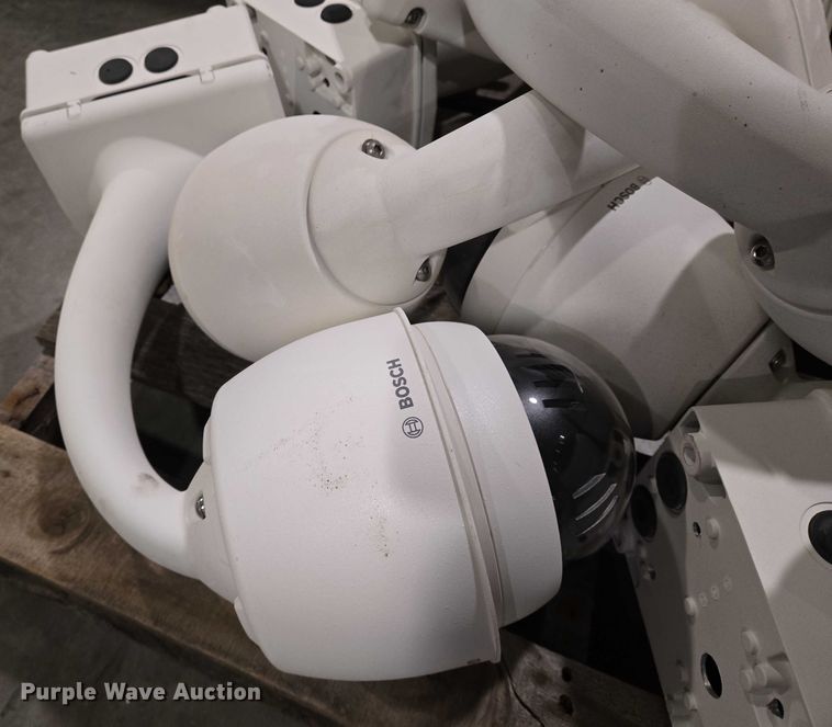 image for item EN8180 (17) Bosch security cameras