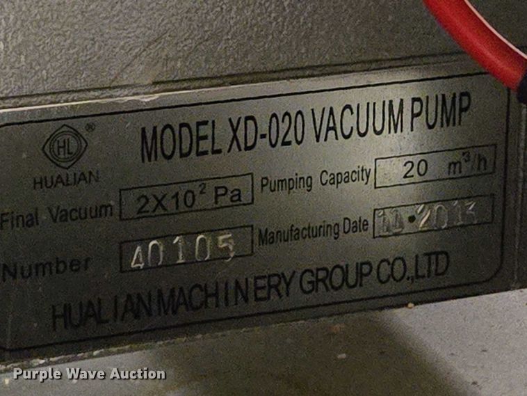 image for item EN8181 2013 Vacmaster XD-020 vacuum pump
