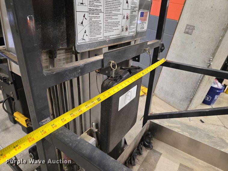 image for item EN8182 JLG 36AM vertical lift