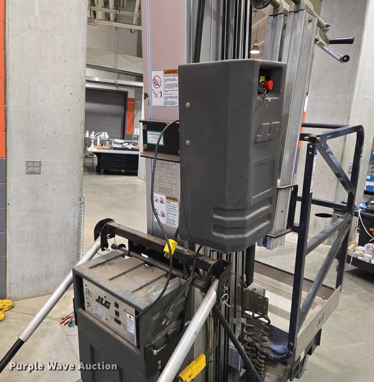 image for item EN8182 JLG 36AM vertical lift