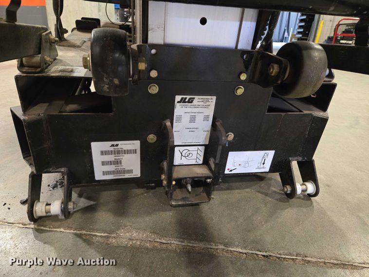 image for item EN8182 JLG 36AM vertical lift