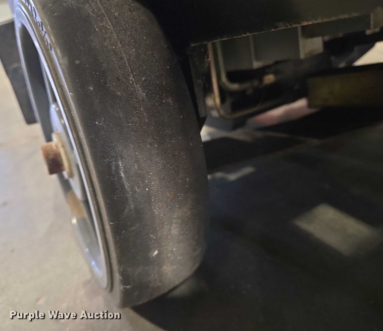 image for item EN8182 JLG 36AM vertical lift