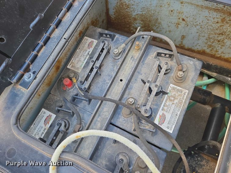 image for item EN8183 Columbia EU4-S-36S utility cart