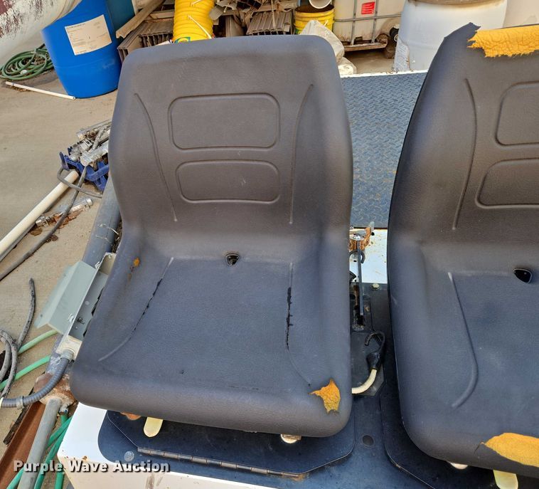 image for item EN8183 Columbia EU4-S-36S utility cart