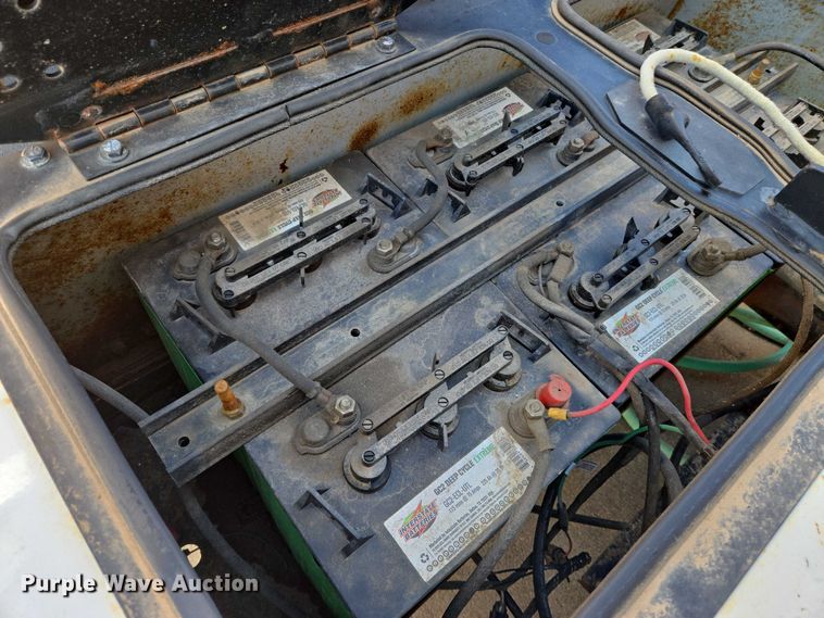 image for item EN8183 Columbia EU4-S-36S utility cart