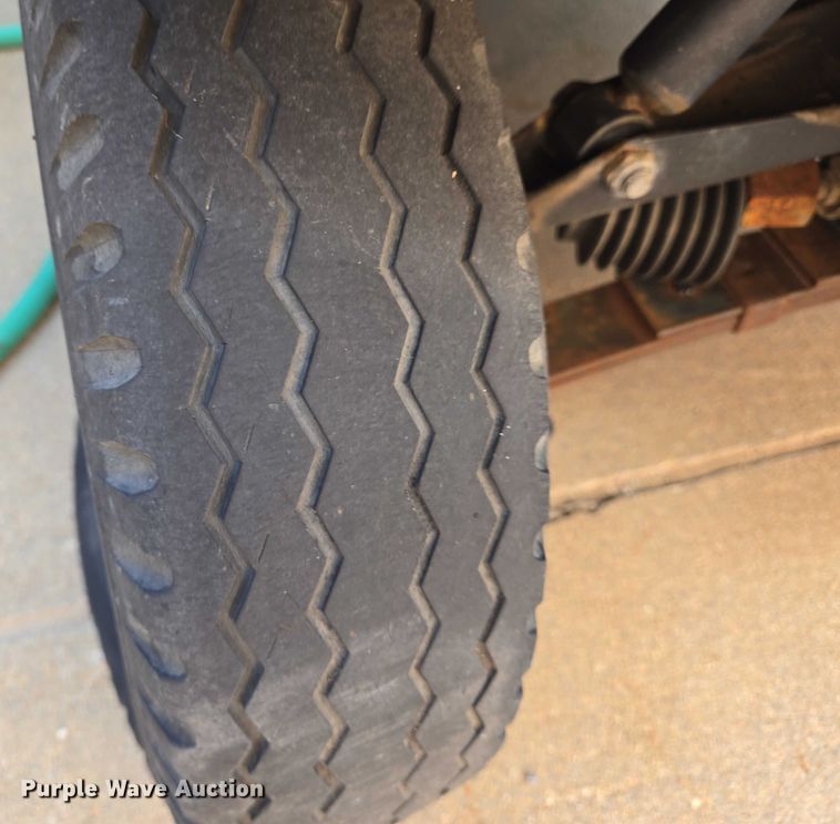 image for item EN8183 Columbia EU4-S-36S utility cart