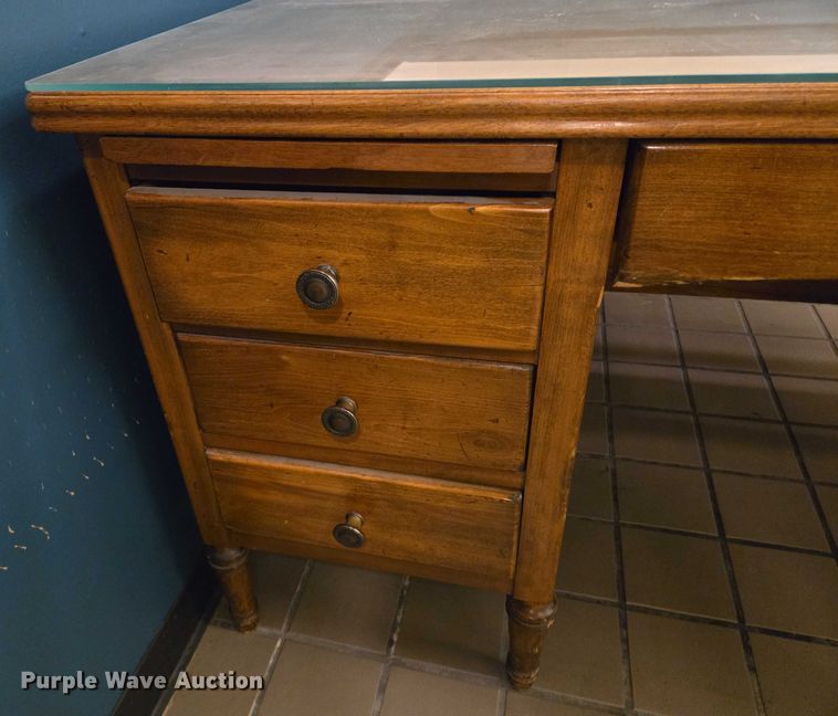 image for item EN8184 Furniture