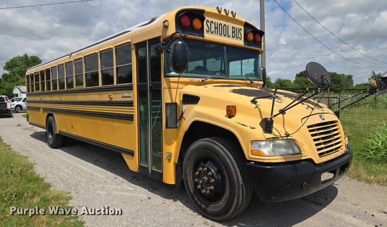 image for item EN8194 2010 Blue Bird Vision school bus