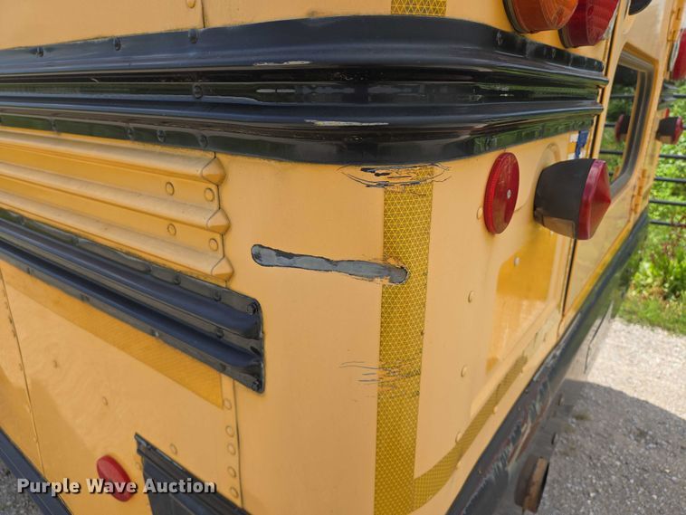 image for item EN8194 2010 Blue Bird Vision school bus