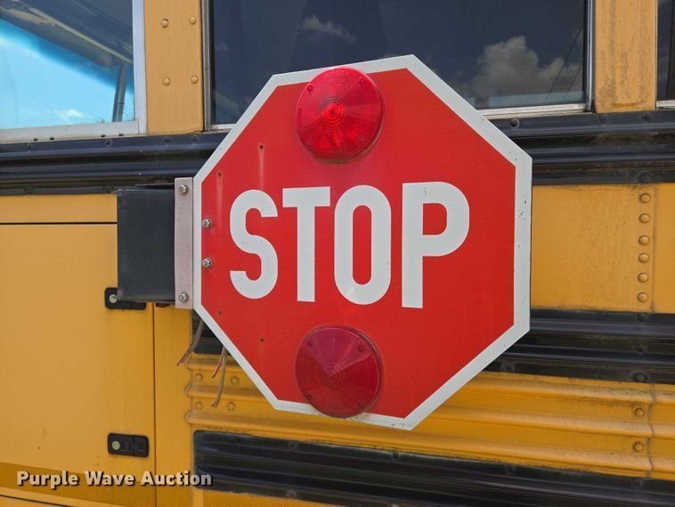 image for item EN8194 2010 Blue Bird Vision school bus