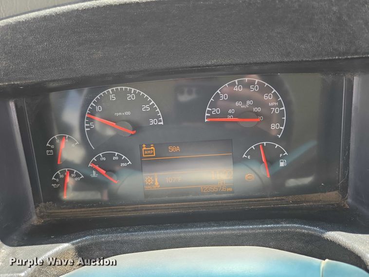 image for item EN8194 2010 Blue Bird Vision school bus