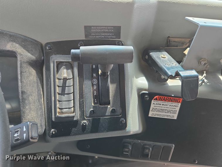 image for item EN8194 2010 Blue Bird Vision school bus