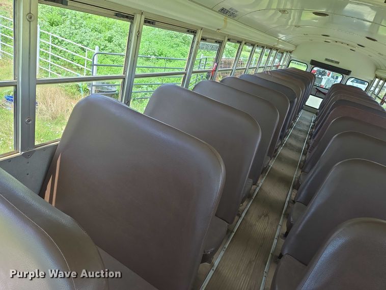 image for item EN8194 2010 Blue Bird Vision school bus