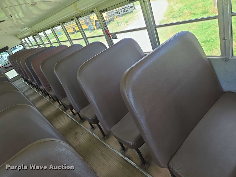 image for item EN8194 2010 Blue Bird Vision school bus