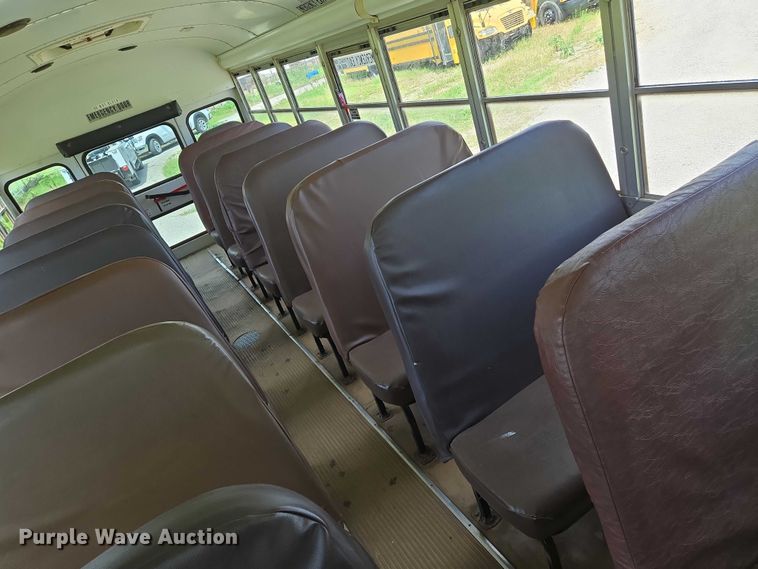 image for item EN8194 2010 Blue Bird Vision school bus