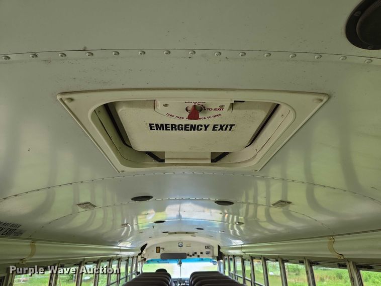 image for item EN8194 2010 Blue Bird Vision school bus