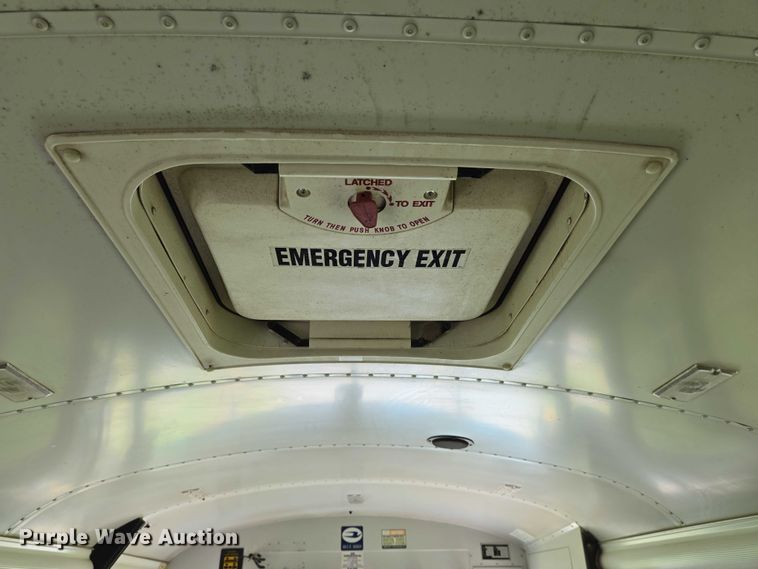 image for item EN8194 2010 Blue Bird Vision school bus