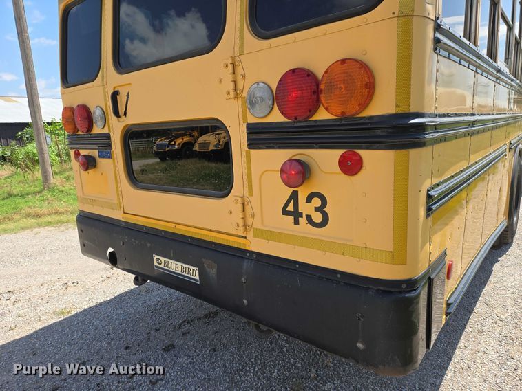 image for item EN8195 2009 Blue Bird Vision school bus
