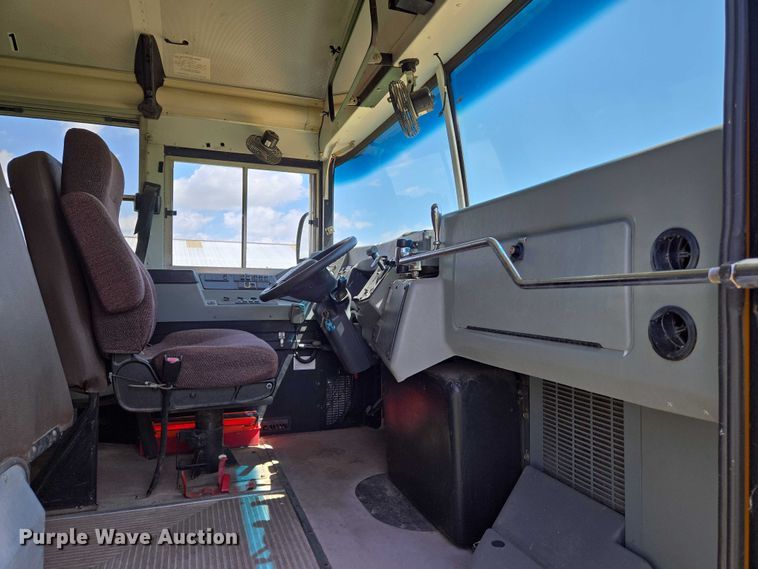 image for item EN8195 2009 Blue Bird Vision school bus