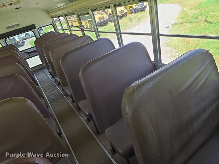 image for item EN8195 2009 Blue Bird Vision school bus