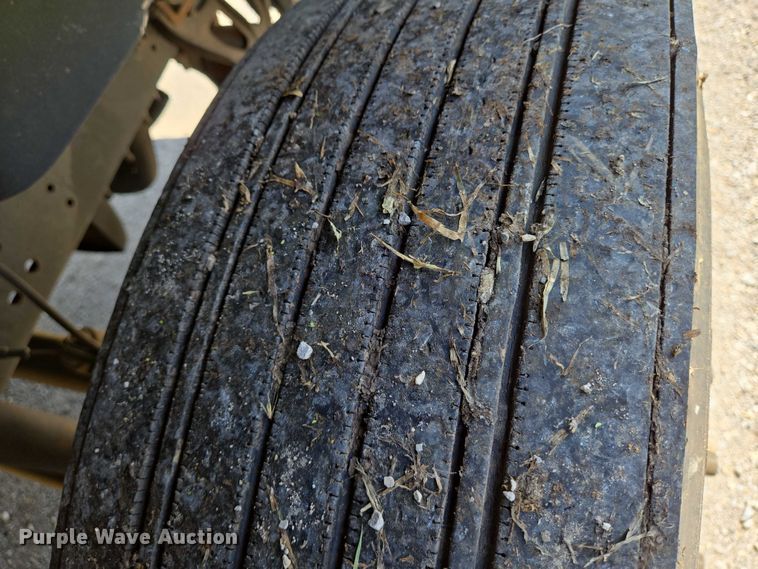 image for item EN8195 2009 Blue Bird Vision school bus