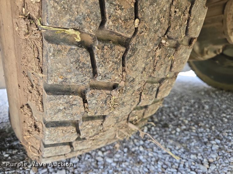 image for item EN8195 2009 Blue Bird Vision school bus