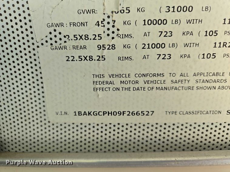 image for item EN8195 2009 Blue Bird Vision school bus