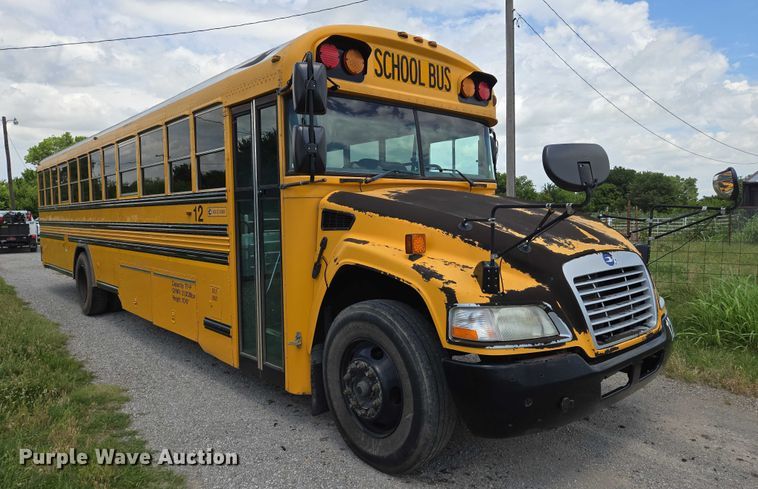 image for item EN8197 2014 Blue Bird Vision  school bus