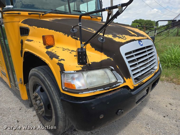 image for item EN8197 2014 Blue Bird Vision  school bus