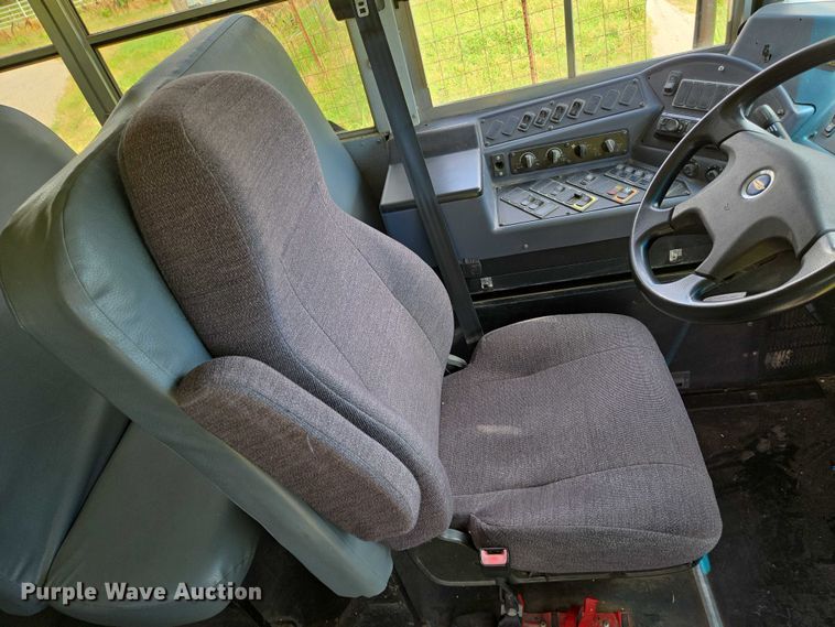 image for item EN8197 2014 Blue Bird Vision  school bus