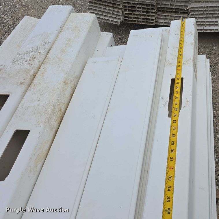 image for item EO1073 Landscaping materials