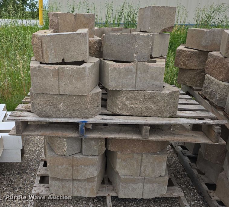 image for item EO1073 Landscaping materials