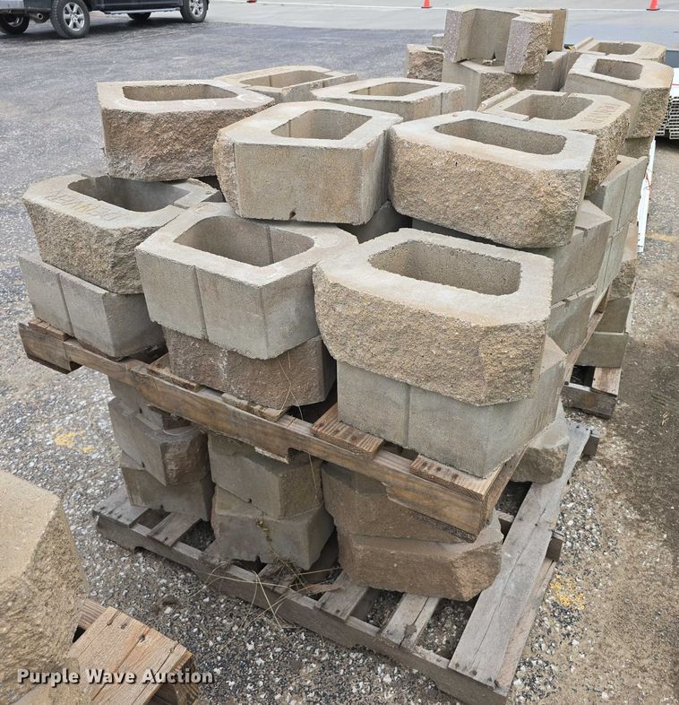 image for item EO1073 Landscaping materials