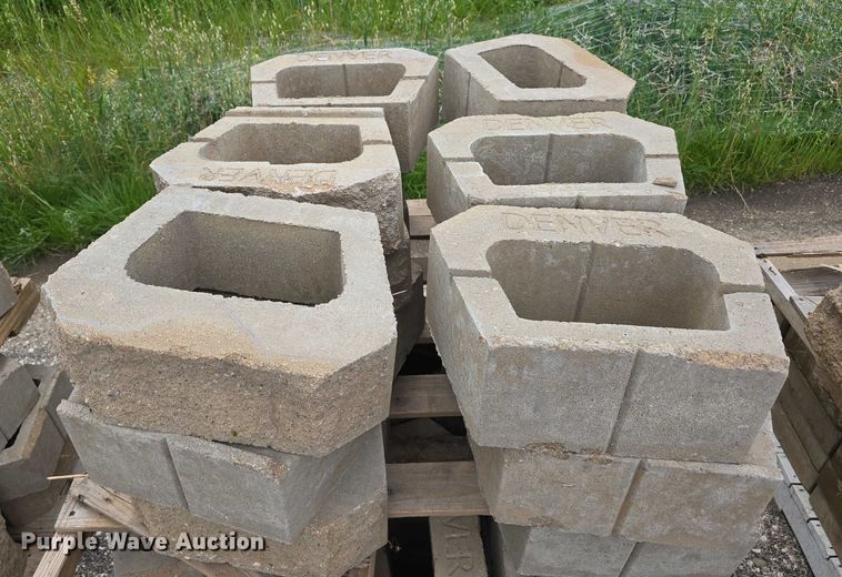 image for item EO1073 Landscaping materials