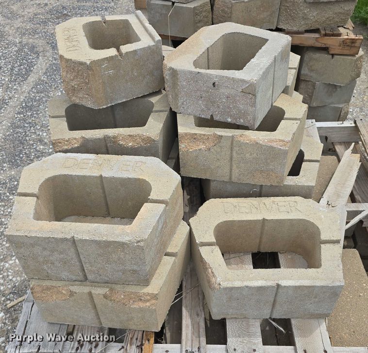 image for item EO1073 Landscaping materials