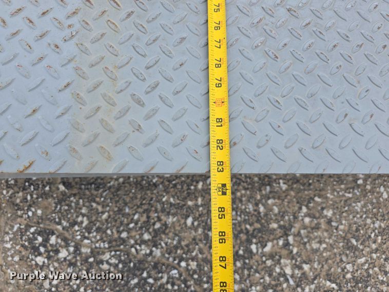 image for item EO1074 Serco Entromatic loading dock leveler