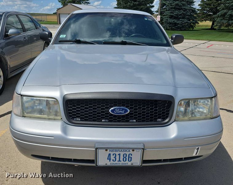 image for item EO1093 2011 Ford Crown Victoria Police Interceptor 