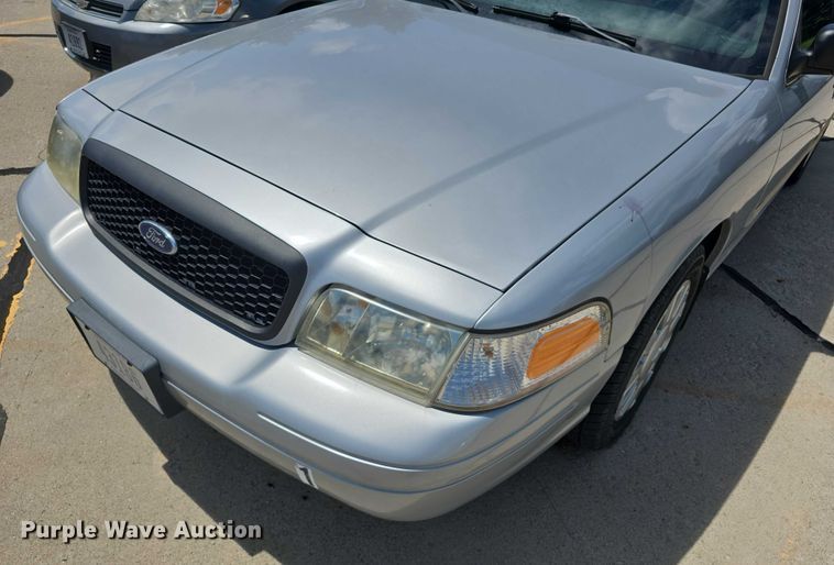 image for item EO1093 2011 Ford Crown Victoria Police Interceptor 