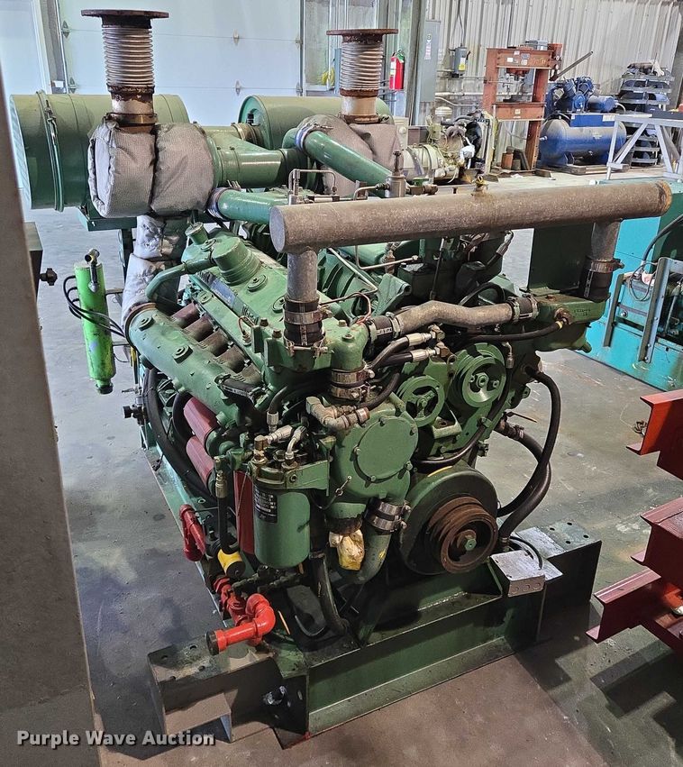 image for item EQ2594 Detroit Diesel Series 71 engine