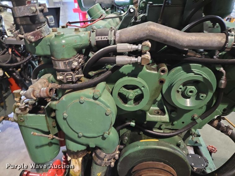 image for item EQ2594 Detroit Diesel Series 71 engine