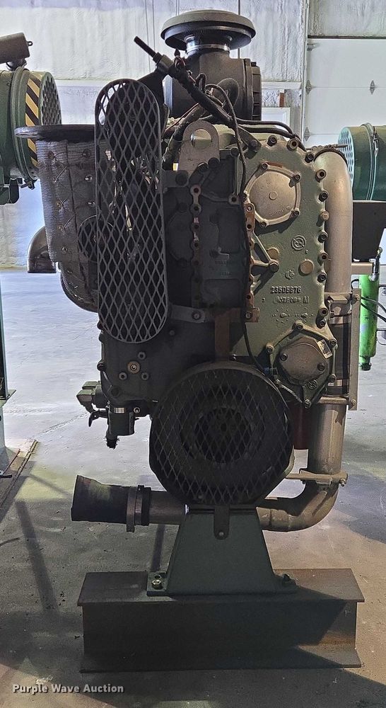 image for item EQ2599 Detroit Diesel Series 60 engine
