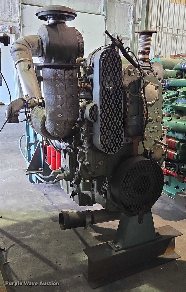 image for item EQ2599 Detroit Diesel Series 60 engine