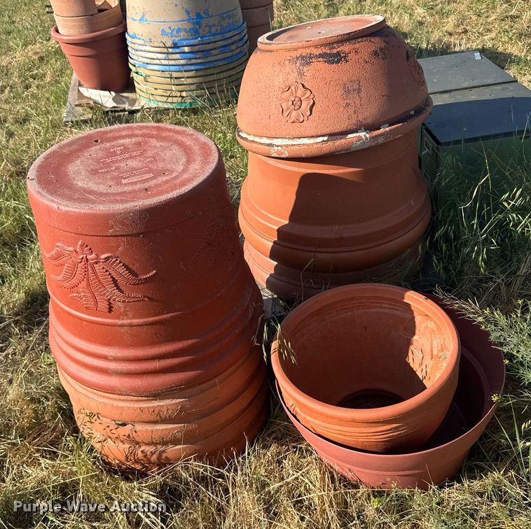 image for item ER2006 Lawn and garden equipment