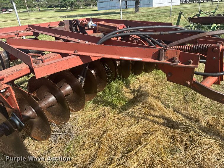 image for item ER2012 International Harvester tandem disk