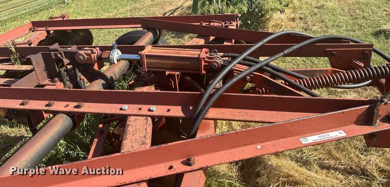 image for item ER2012 International Harvester tandem disk