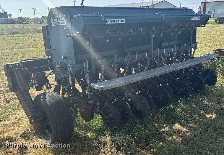 image for item ER2014 Marliss Pasture King no-till grain drill