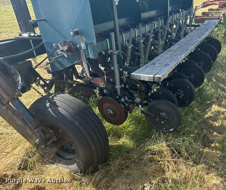 image for item ER2014 Marliss Pasture King no-till grain drill