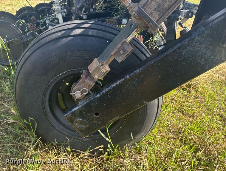 image for item ER2014 Marliss Pasture King no-till grain drill