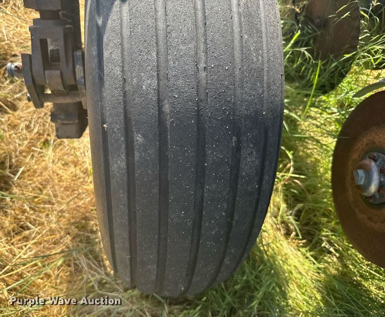 image for item ER2014 Marliss Pasture King no-till grain drill